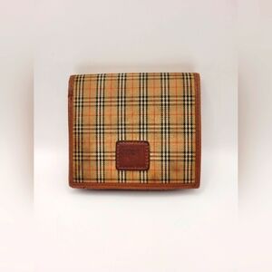 Burberry Authentic Leather Bifold Wallet in Nova Check